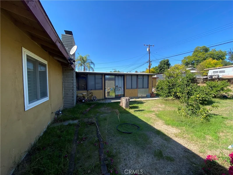 1263 Douglass photo 2