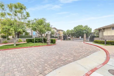 755 Francesca Drive 201 photo 2
