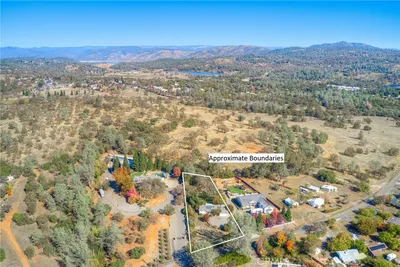 1361 Mount Ida Road photo 2