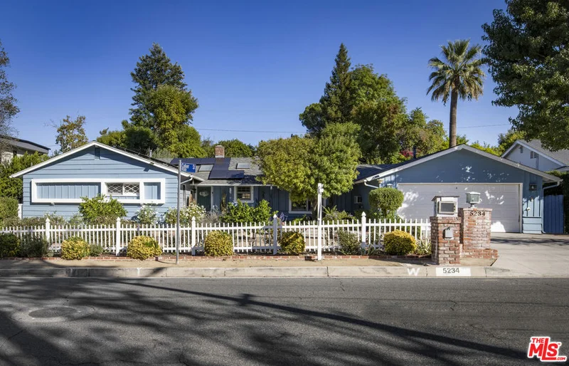 5234 Tampa Avenue, Tarzana, CA 91356
