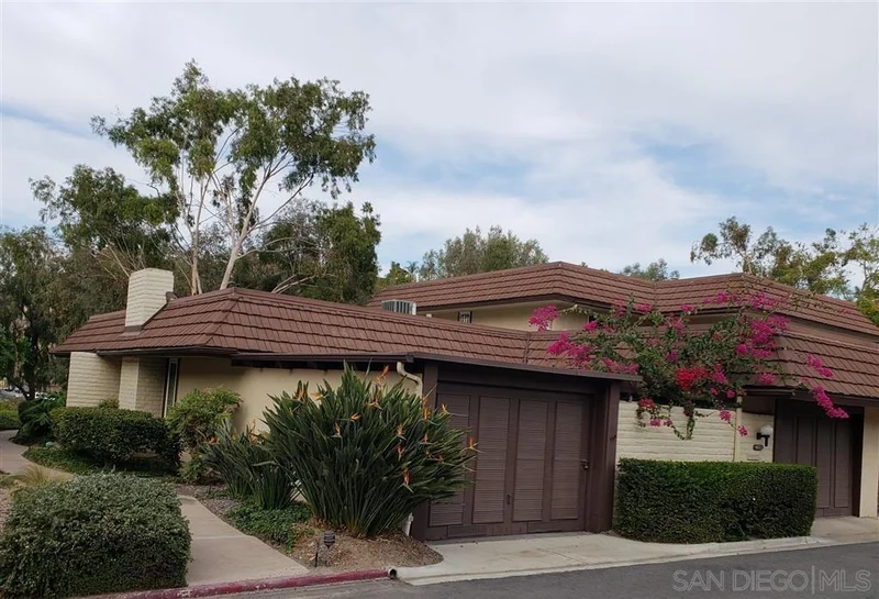 4623 Collwood Ln, San Diego, CA 92115