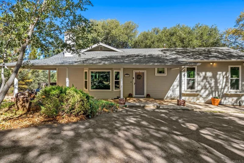 Photo 2 of 3102 Pera Alta Drive