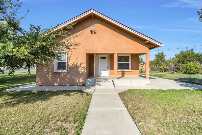 1140 W King, Tulare, CA 93274