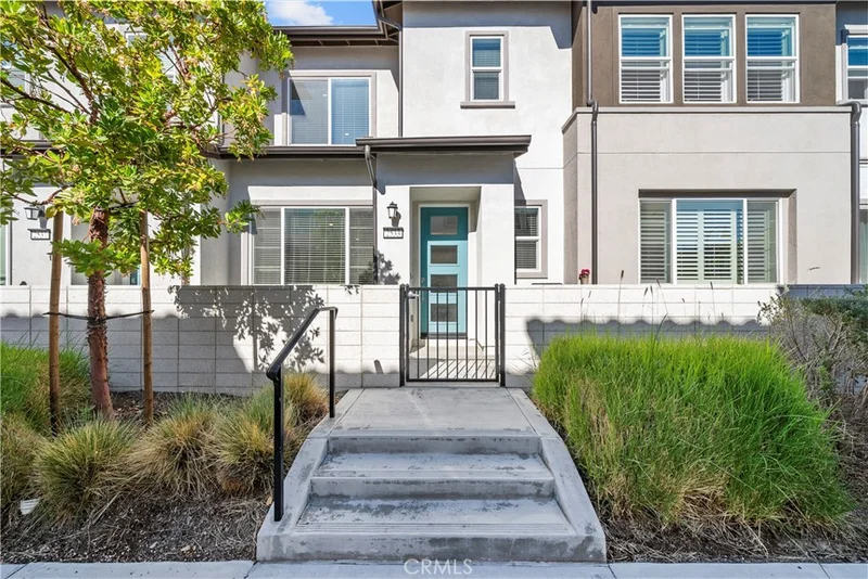 2533 Little Rock, Simi Valley, CA 93065