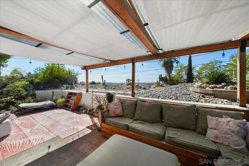 5440 Baltimore Dr 161, La Mesa, CA 91942
