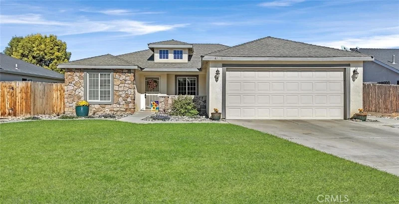 4606 Sun Devils, Bakersfield, CA 93313