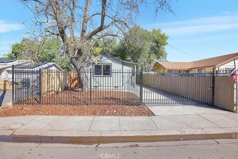 5599 Arboga Road, Olivehurst, CA 95961