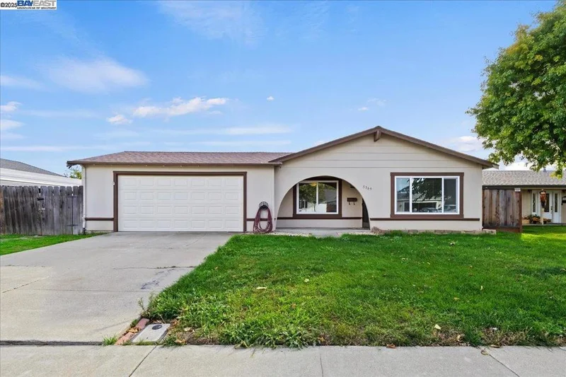5569 Idlewild Ave, Livermore, CA 94551