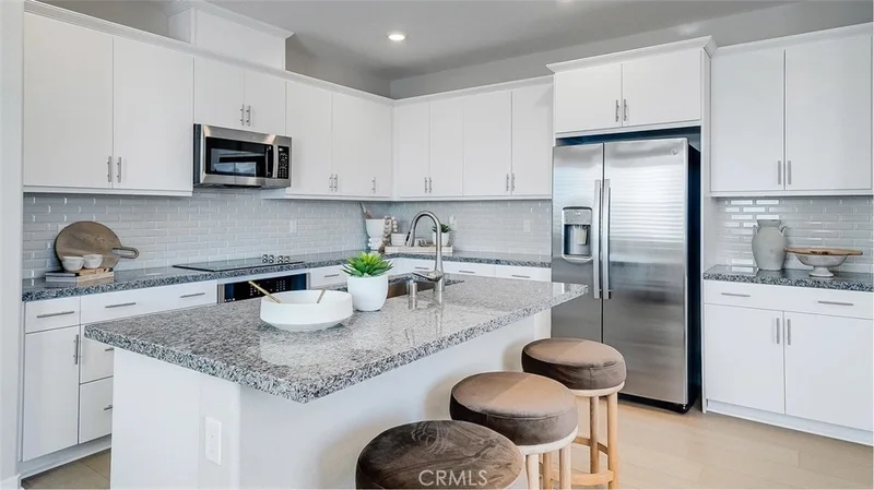 2569 Cloudview Privado, Ontario, CA 91761