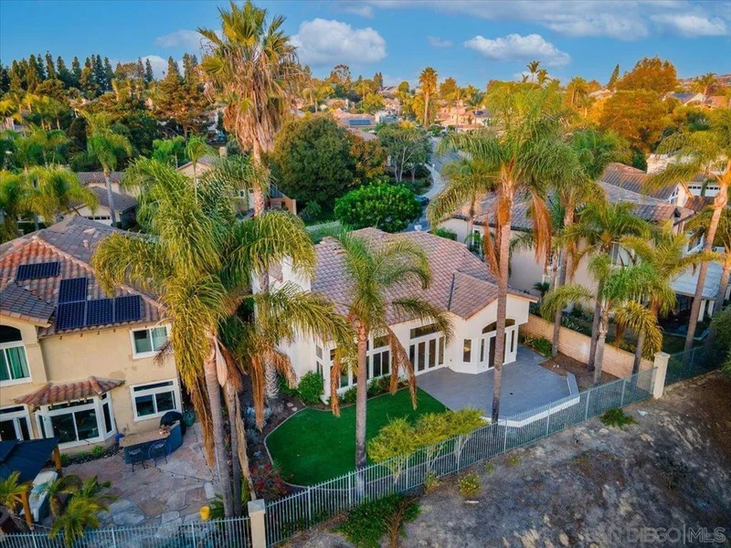 1736 Blackbird Cir