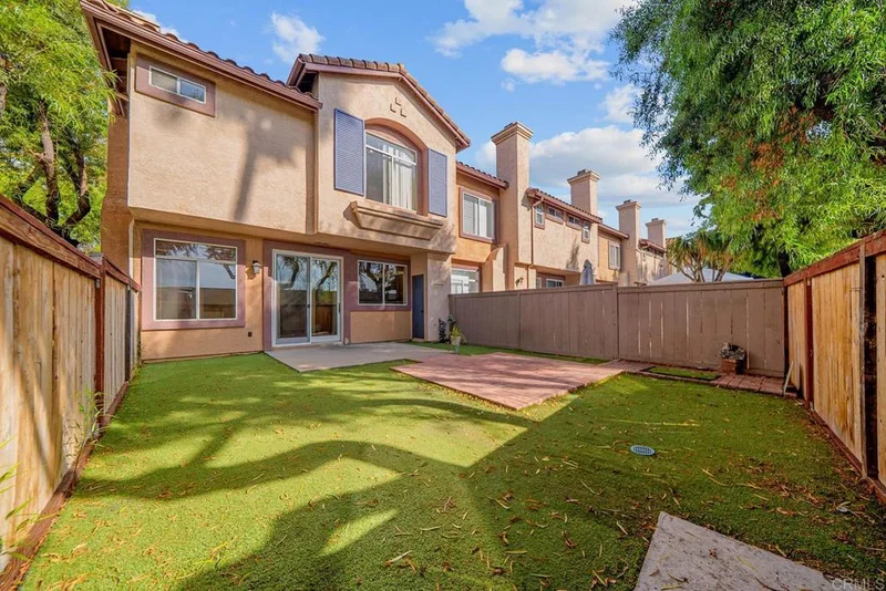 11362 Rancho San Diego H, El Cajon, CA 92019