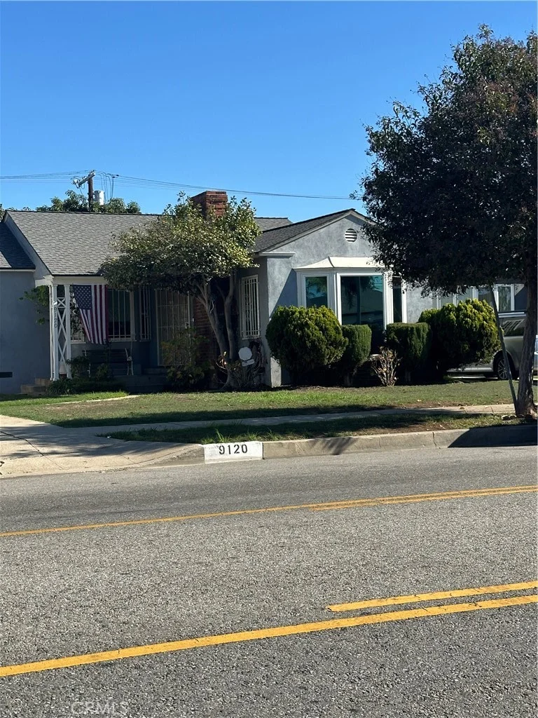 9120 Van Ness, Los Angeles, CA 90047