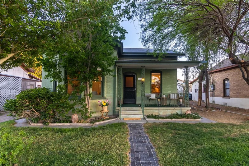 411 Bazoobuth Street, Needles, CA 92363
