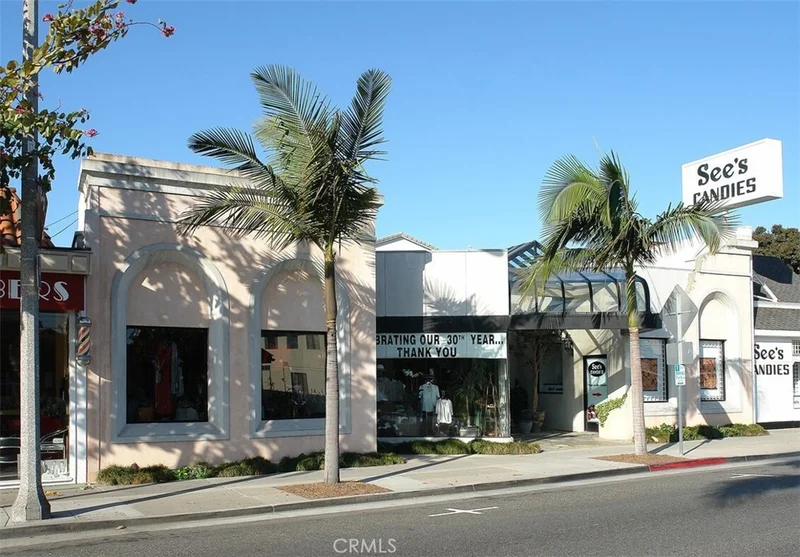 3519 E Coast