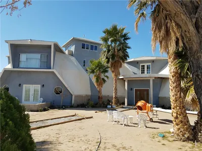 45985 Cottonwood Road photo 2