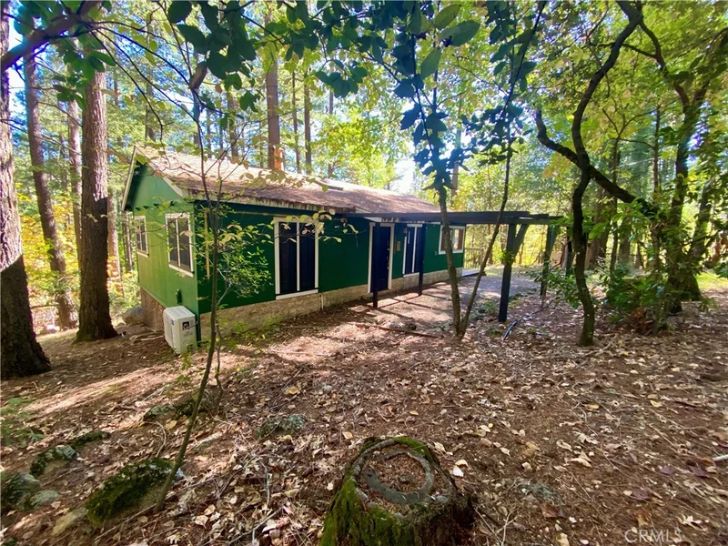 17040 Edgewood, Cobb, CA 95426