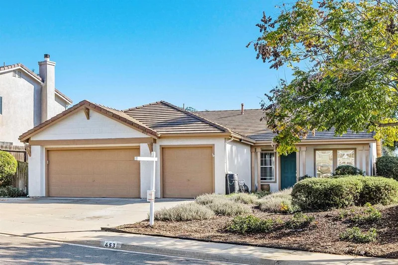 453 Shadow Tree Drive, Oceanside, CA 92058