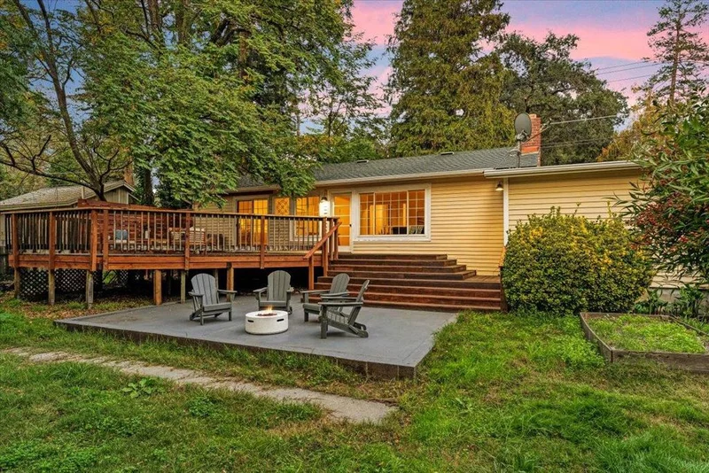 8525 Glen Arbor Road, Ben Lomond, CA 95005