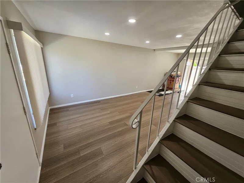 1151 Clark Street photo 2