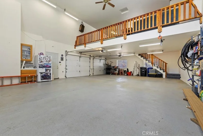 627 Sunset Lane, Sugarloaf, CA 92386