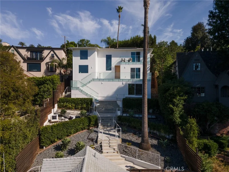 11268 Sunshine Terrace, Studio City, CA 91604