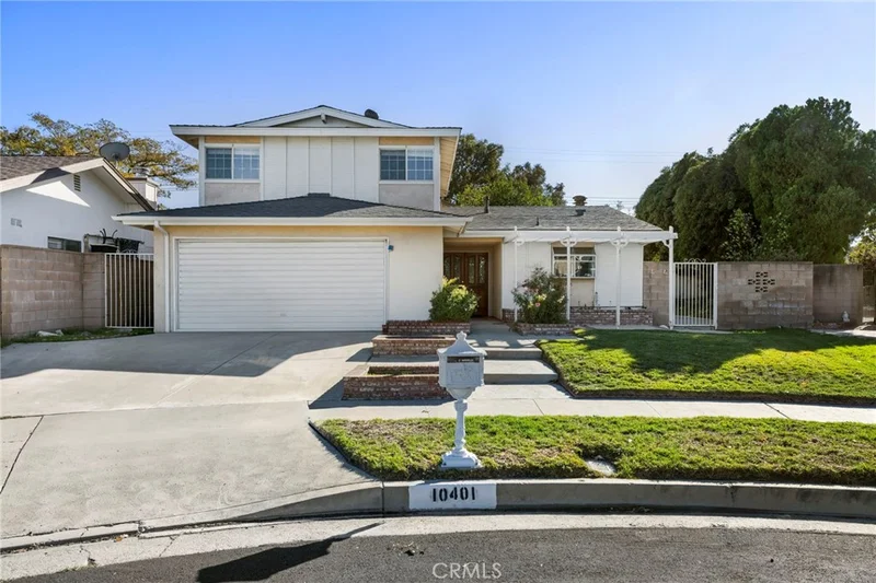 10401 Willowbrae, Chatsworth, CA 91311