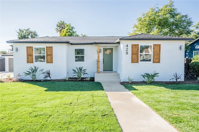 429 S Juanita Street, Hemet, CA 92543