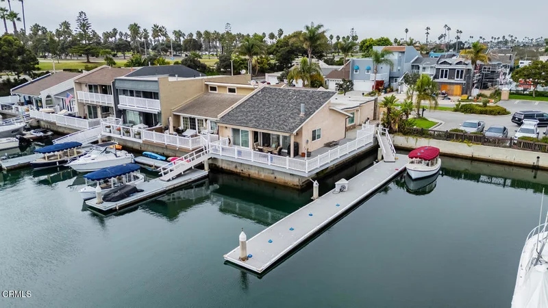 4604 Falkirk Bay, Oxnard, CA 93035