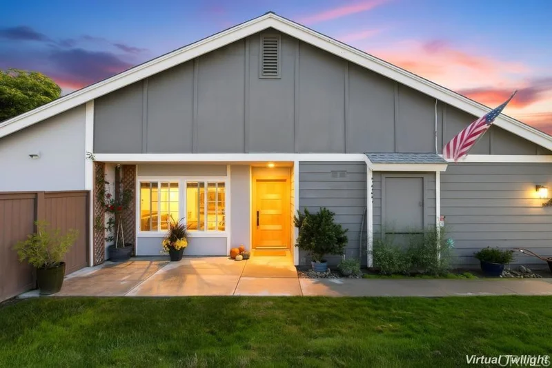 4590 Salem Place, Carlsbad, CA 92010