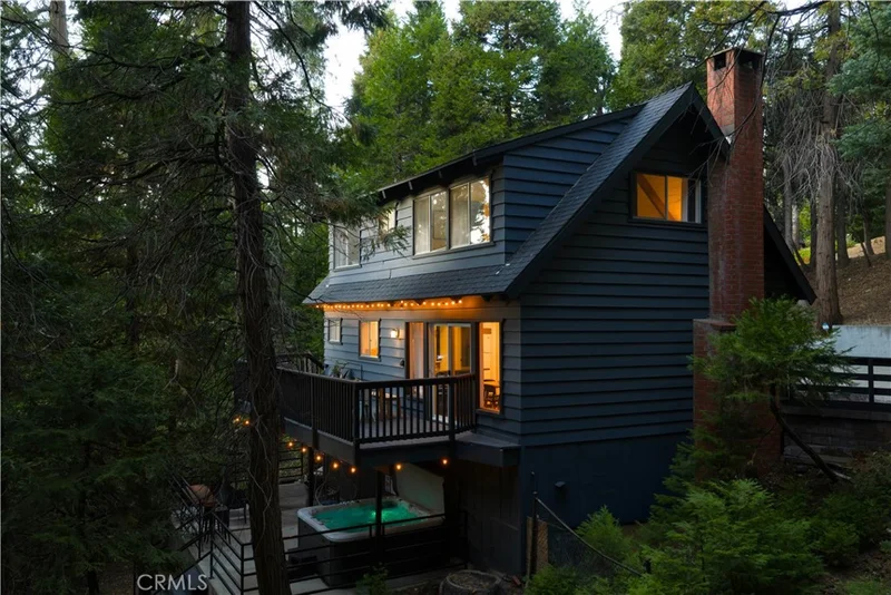 416 Klamath Drive, Lake Arrowhead, CA 92352