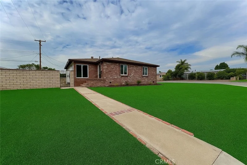 10160 Columbine Avenue, Montclair, CA 91763