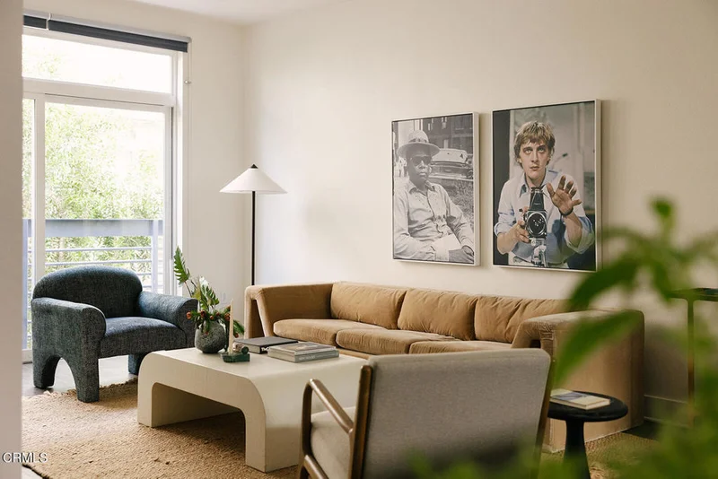 2753 Waverly Drive 302, Los Angeles, CA 90039
