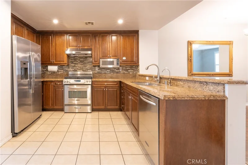 89 E Commonwealth 1D, Alhambra, CA 91801