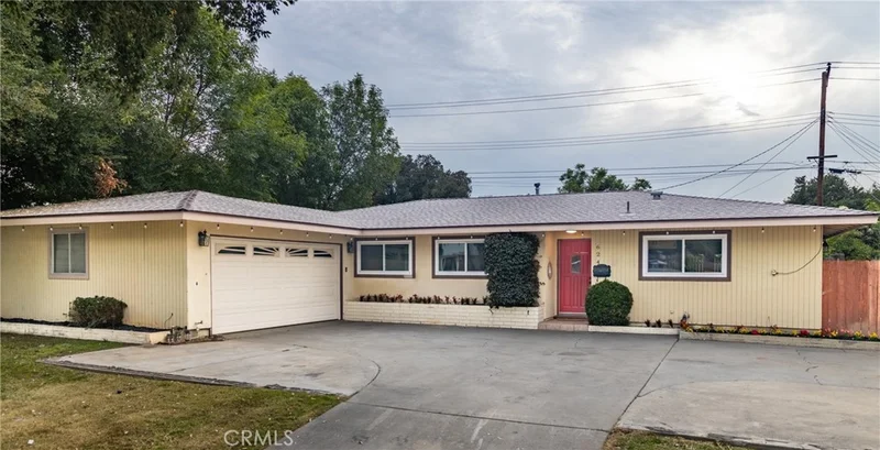 624 Nottingham, Redlands, CA 92373