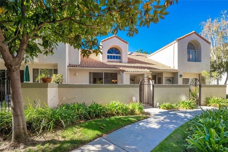 11383 Old Ranch Circle, Chatsworth, CA 91311
