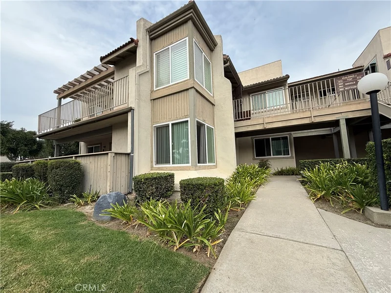 860 Cinnamon 55, Duarte, CA 91010