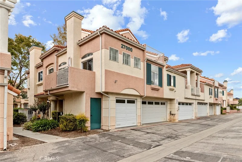 27000 Karns Court 2809, Canyon Country, CA 91387