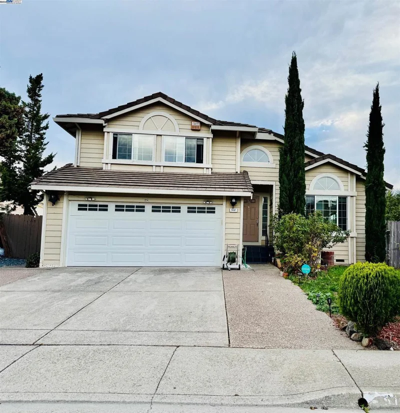 512 Bantry Rd, Pinole, CA 94564-2683