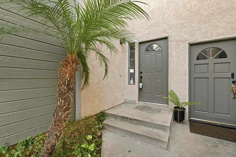 1225 N Broadway 14, Escondido, CA 92026