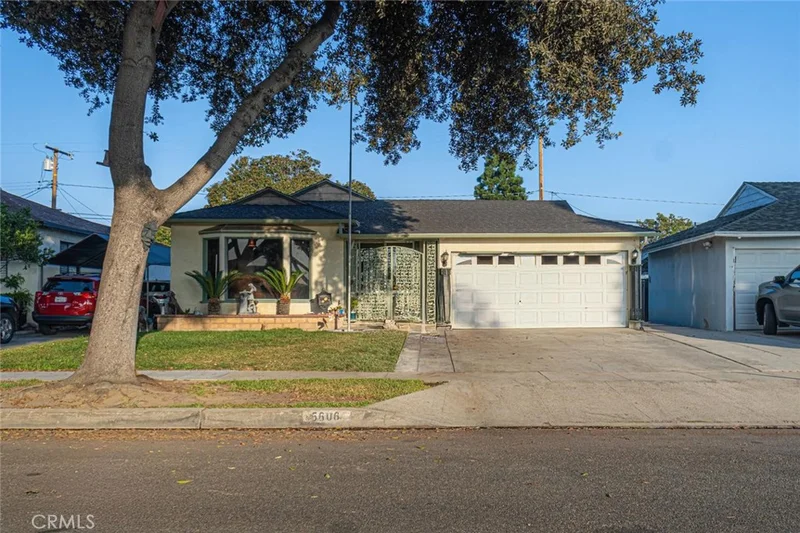 5606 Bellflower, Lakewood, CA 90713