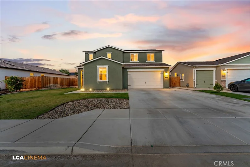 9118 Winding Stream Avenue, Bakersfield, CA 93311