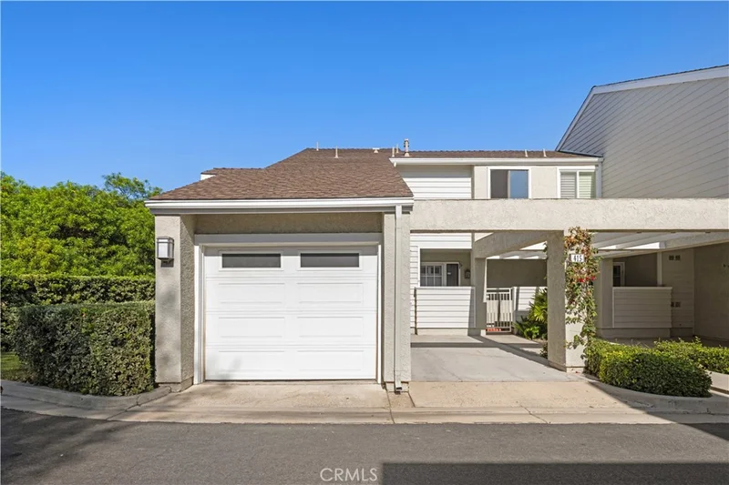 415 Deerfield, Irvine, CA 92606