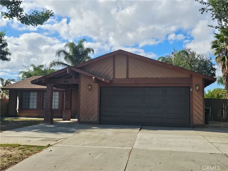 859 Truman Court, Hemet, CA 92543