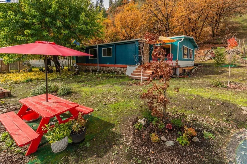 51 Steelhead Circle, Lewiston, CA 96052