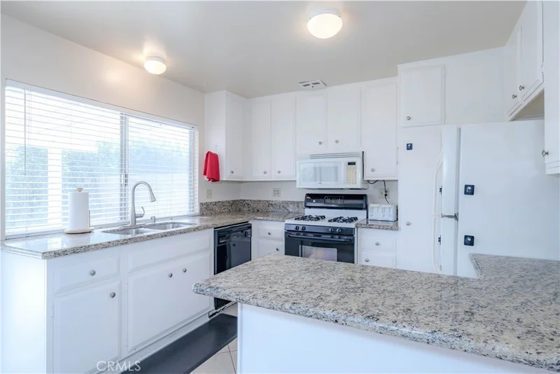 8812 Elgin, Huntington Beach, CA 92646
