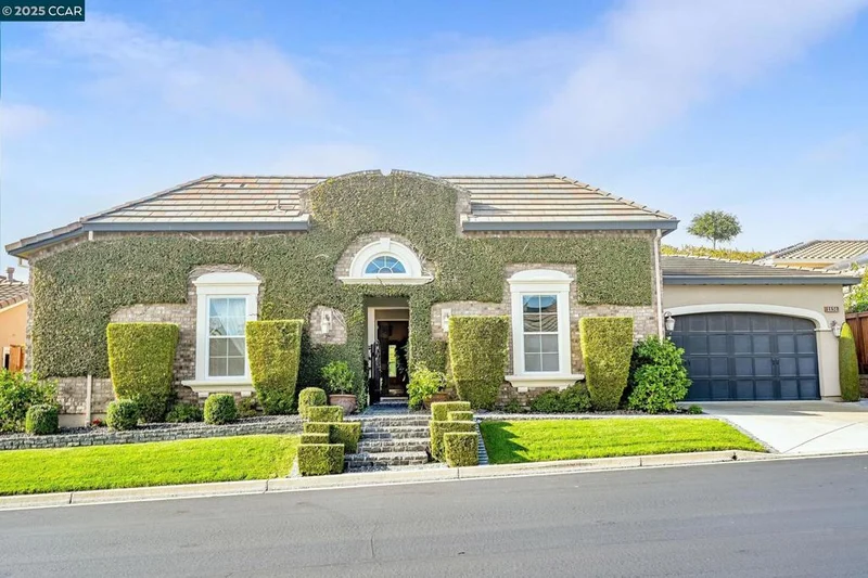 1151 Saint Julien St, Brentwood, CA 94513-4236