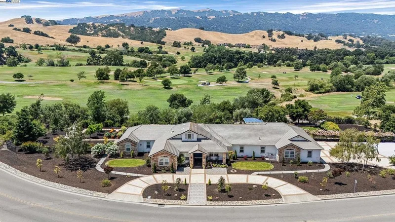 6315 Club House Dr, Pleasanton, CA 94566-9867