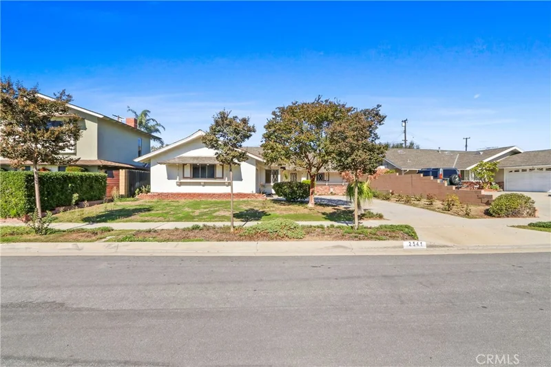 2541 Summershade, La Habra, CA 90631