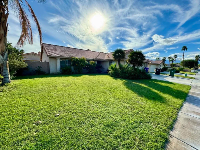 79585 Star Flower Trail, La Quinta, CA 92253