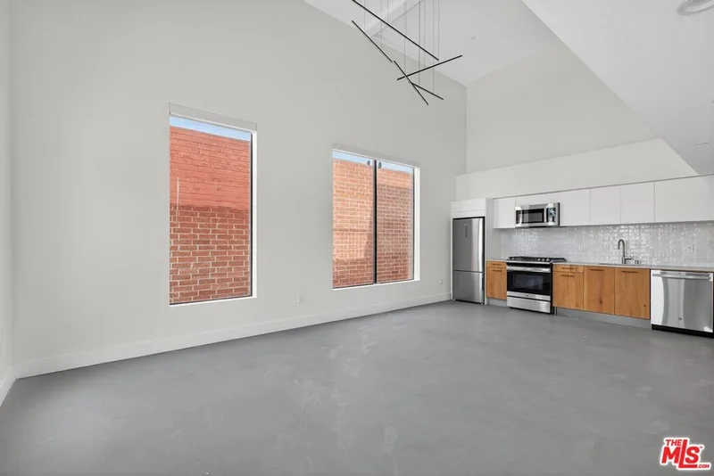 2412 Eads Street 2 photo 2